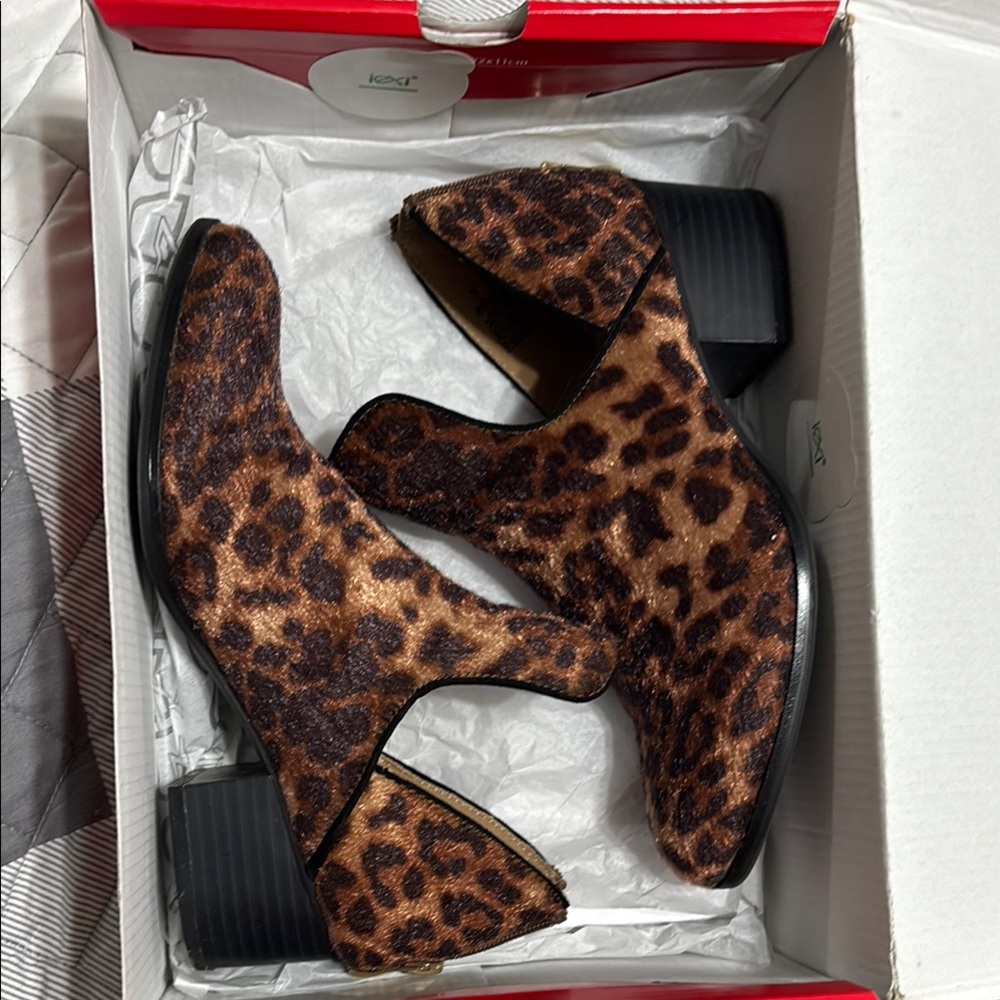 New Directions Brown and Black Ankle Boots with Suede Finish